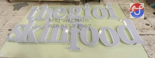 Chữ nhôm viền - Quảng Cáo M&J - Công ty TNHH Quảng Cáo Xuất Nhập Khẩu M&J Việt Nam